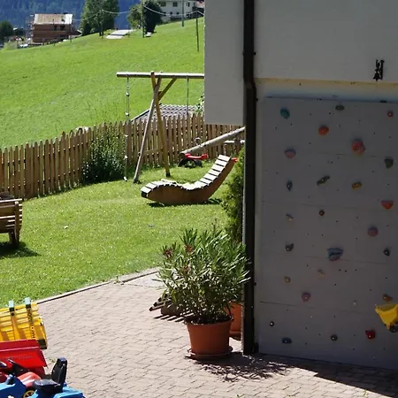 Alloggio per agriturismo Alpegger *